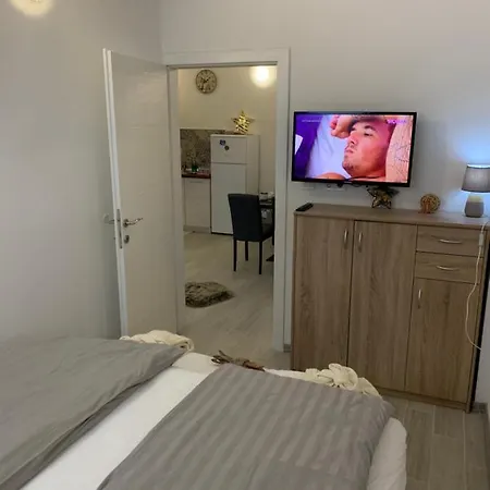 Mont, Lux & Jacuzzi - Apartament *