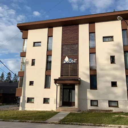 Mont, Lux & Jacuzzi -