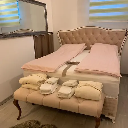 Apartment Mont, Lux & Jacuzzi -